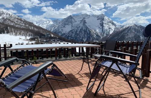 Bilocale con terrazzo e vista spettacolare sui monti - Photo 1