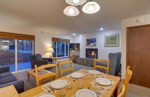 Shuttle to Winter Park Resort! Group Condo with Pool - Foto 1