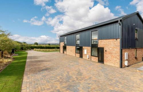 Roe Cottage, Disabled Adapted 2 Bedroom hot tub - Photo 14