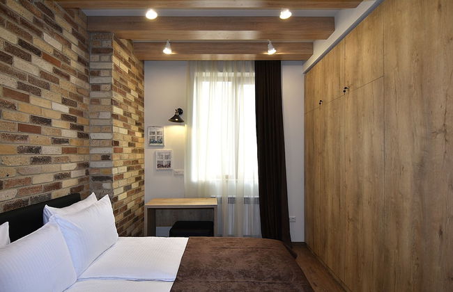 Gallery Apartments C - Photo 3