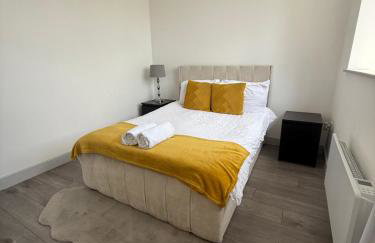 Blissful Snug Haven in Desborough - Photo 2