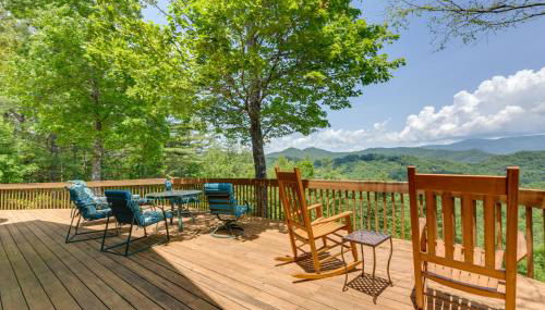 Almond Vacation Rental with Mountain Views! - Foto 2