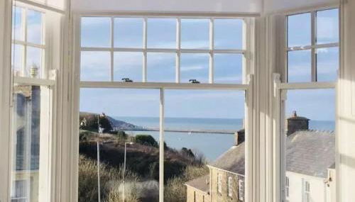 A stunning 2 bed apartment - Foto 1