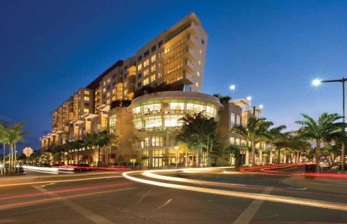 Classy 2BD 2BTH at Midblock with FREE PARKING - Foto 14