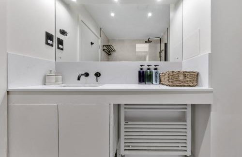 Tranquil 2B Japandi-Inspired Apt 2 min from St Paul's - Foto 55