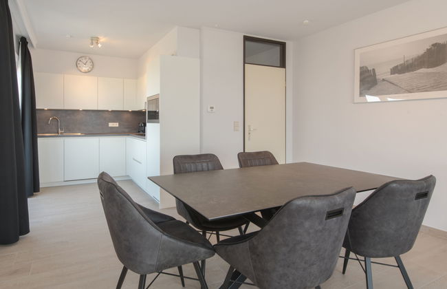 2 bedroom Apartment in Bredene - Photo 9