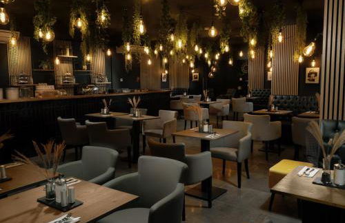 THE ROOMS - Hotel & House - Foto 31