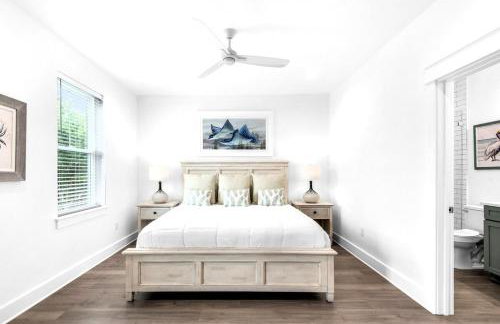 Azure! Sleeps 22! Golf Cart! Beach Access! Pool - Foto 41