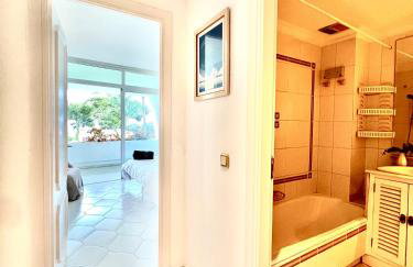 MIRAFLORES BEACH&TENNIS AMAZING VIEW BY THE SEA - Photo 25