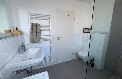 3 bedroom apartment in Leverkusen incl parking-near Messe Deutz-Lanxessarena-Bayarena - Foto 39