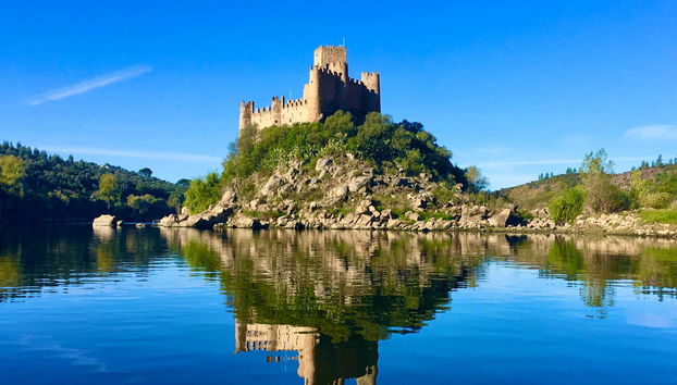 Tomar and Almourol Castle Day Trip - Photo 5