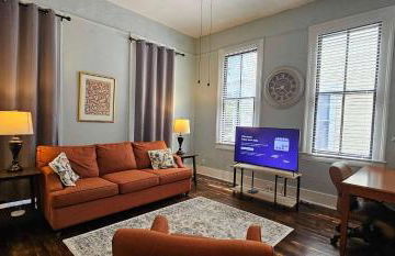 Mins from Downtown & Dining, Dauphin Darling 2 - Photo 22