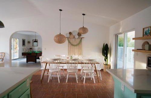 Boho chic oasis by Casa Oso with pool, spa and views - Foto 28