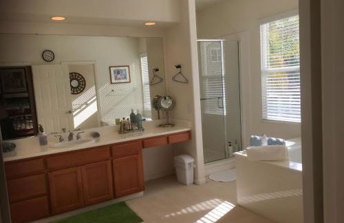 Beautiful Home in Quiet Area - Foto 31