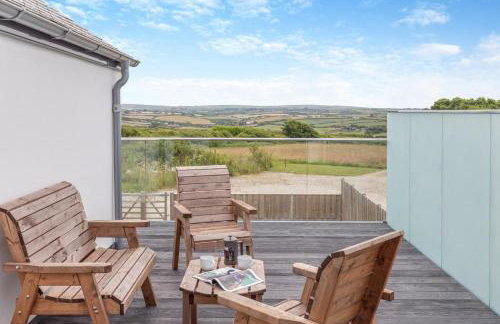 4 Bed in Windmill oc-w29654 - Foto 3