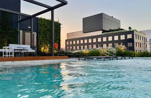 New Go Carlos Gomes Apartamento com Suíte e Linda Piscina no Rooftop 24h - Foto 1