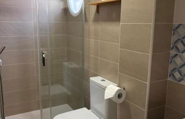 Luxury Villa with Panorama View and Heated Pool - Photo 24