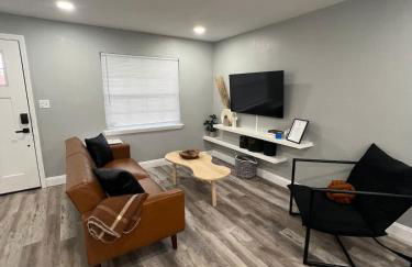 Kid-friendly Home w Pool & BBQ - Photo 13