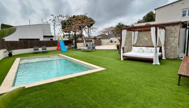 Acogedora casa con piscina y 3 dormitorios - Foto 4, Garden