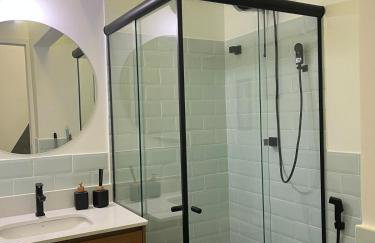 Loft novo, bem localizado, decorado em alto padrão - Foto 37