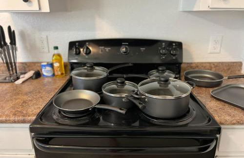 Townhome 4bds, Fast WiFi, 2 Mi to Seton, 6 mi to Fort Cavazos, Professionally Managed by Stay Albatross - Foto 19