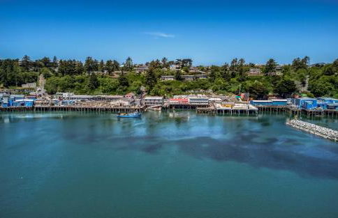 Bayfront History - Anchor Pier Lodge - Photo 30