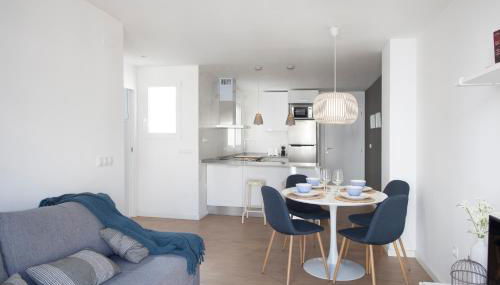 FLORIT FLATS - Apartment Torres de Quart II - Photo 2