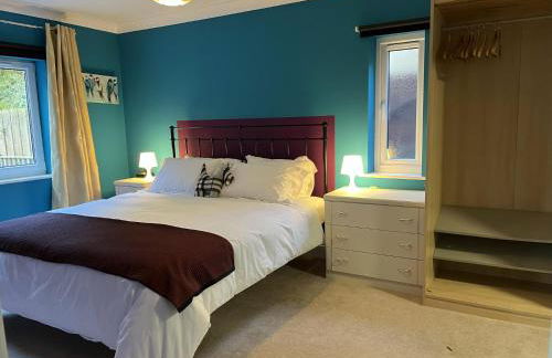 Blaydonburn - Sleeps 4,5 - Parking - Hottub - Yard - Foto 26