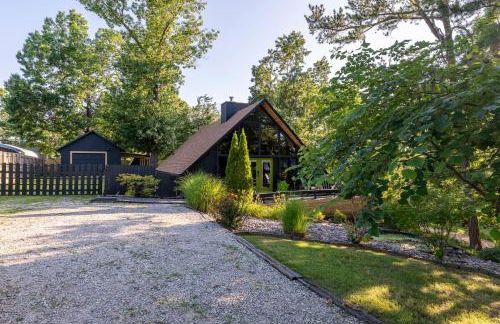 Modern A Frame Cottage - Photo 6