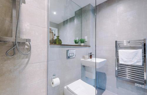 Stylish Leeds City Centre Flat - Free Parking - Foto 49