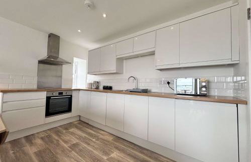Stylish Penzance Apartment 2 Beds & Balcony - Foto 19