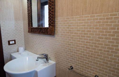 La terrazza del sole “ apartments “ - Foto 10