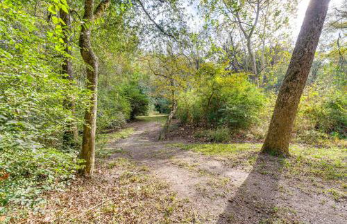 Hike and Relax Tranquil Wooded Escape in Hockley - Foto 26