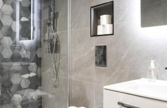 The Dashwood Suite - 2BR Modern Apt with Stylish Design Decor, Free Secure Underground Parking & 50" Smart TV - Foto 69