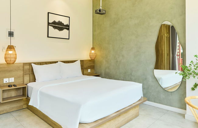 KIN WANDER TAN PHONG, THE MOONAGE - Foto 44