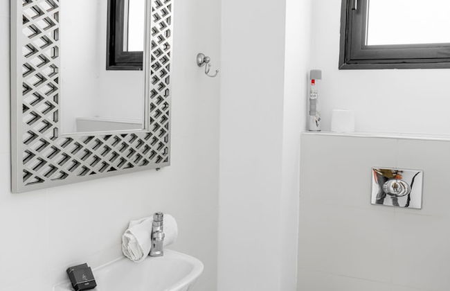 Sea-side 4 BR Apt with Gym - Foto 27