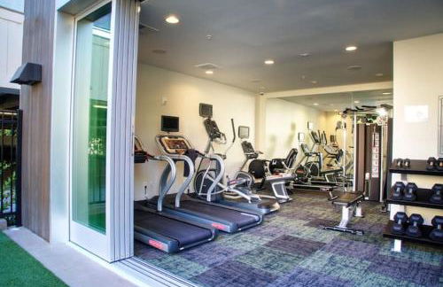 Sharon Green apartments by FantasticStay - Photo 81