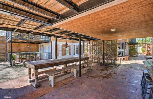 Guadalupe Riverfront Studio w/ Private Balcony - Foto 17
