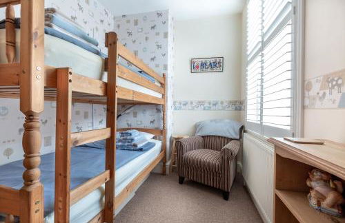 Number 12 Yorkshire Holiday House - Photo 8