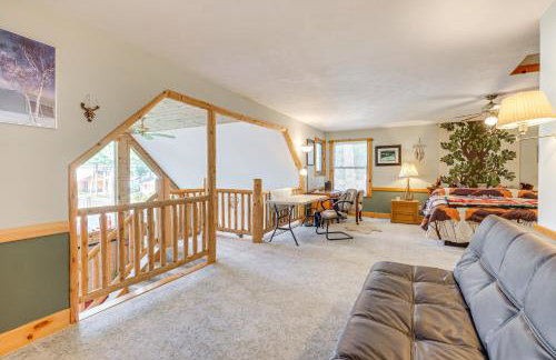 Near Beach Access Torch Lake Cabin Retreat! - Foto 18