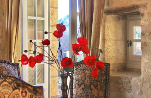 New Listing! Maison Delluc with Spectacular Vistas - Foto 21