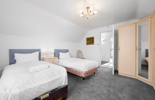 3 Bed Stunning Home in Hale - Foto 13