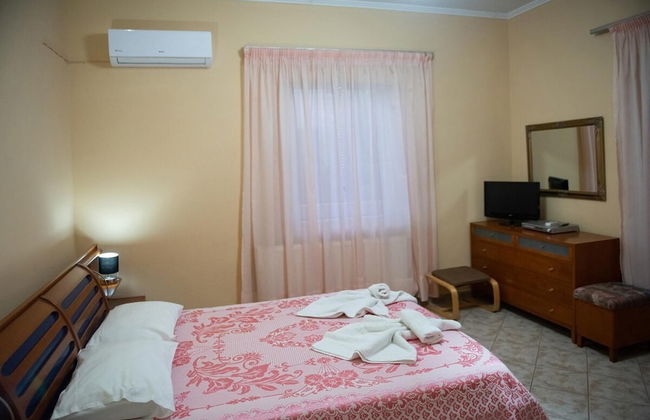 Chrissoula House In Agioi Apostoloi - Photo 9