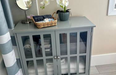 Modern Abode 2BR Near UofR, Highland, Downtown Rochester, NY Sleeps 4 - Foto 6