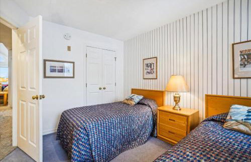 Charming 2-Bedroom Slopeside at Pico Mountain E304 - Foto 13