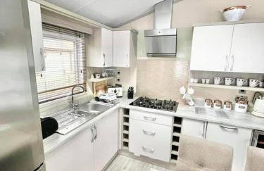 48 Pony Meadow - White Cross Bay - Photo 7