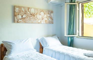 Casa Olivia - Casa indipendente nel centro di Cannigione a 3 minuti a piedi dal lungomare, 5 minuti a piedi dalla spiaggia più vicina e vicinissima alle spiagge più belle della Costa Smeralda - Foto 27