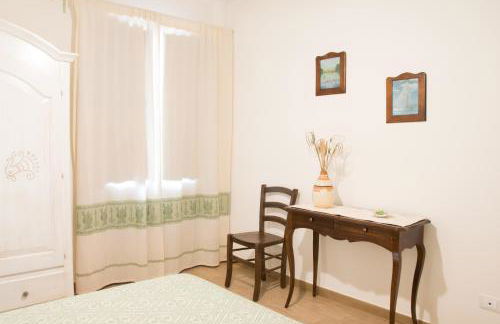S'eredeu Apartments - Photo 3