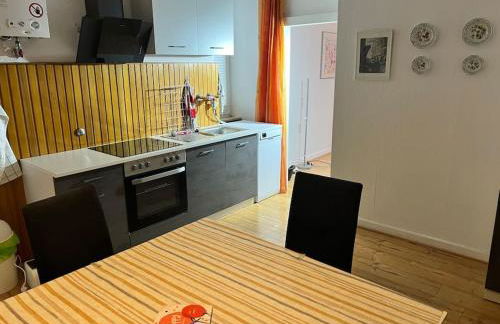 Casa Luna 6 min Hbf , Erdgeschosswohnung ,Altbau - Photo 12