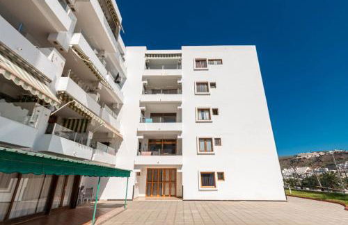 Golden Sunny View Apartment - Photo 27